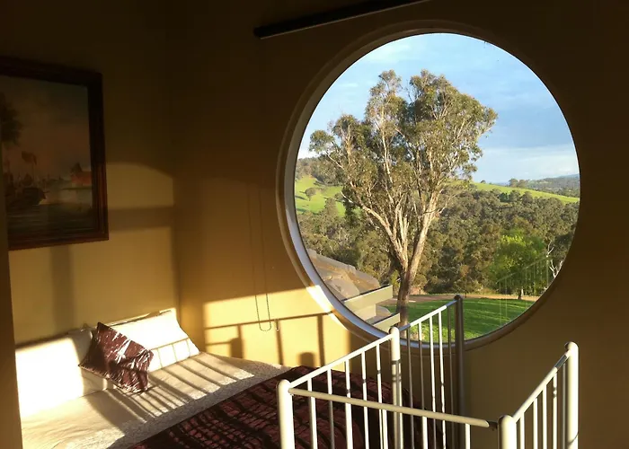 Sutherland Estate - Stunning Yarra Valley Vineyard