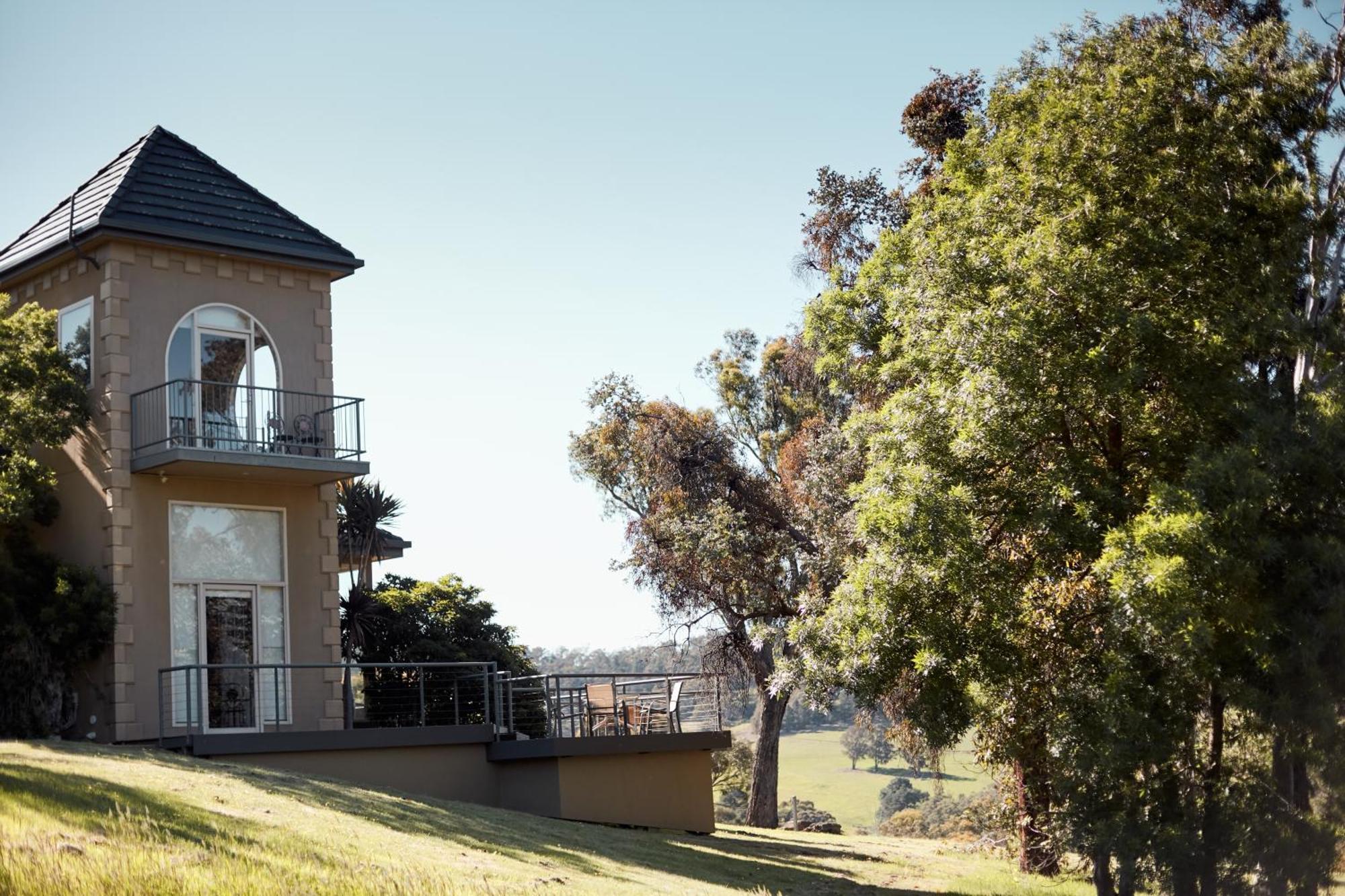 Sutherland Estate - Stunning Yarra Valley Vineyard Apartment